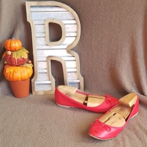 Old Navy red ballet flats